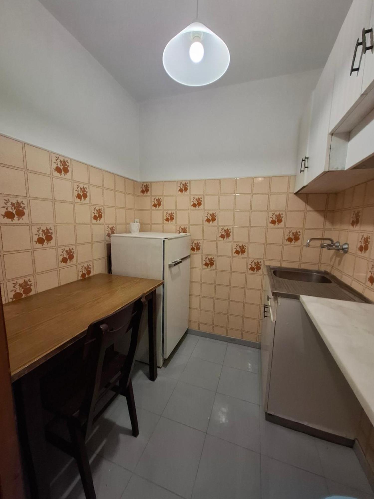 Old Harbor Apartments Spetses Town Ngoại thất bức ảnh