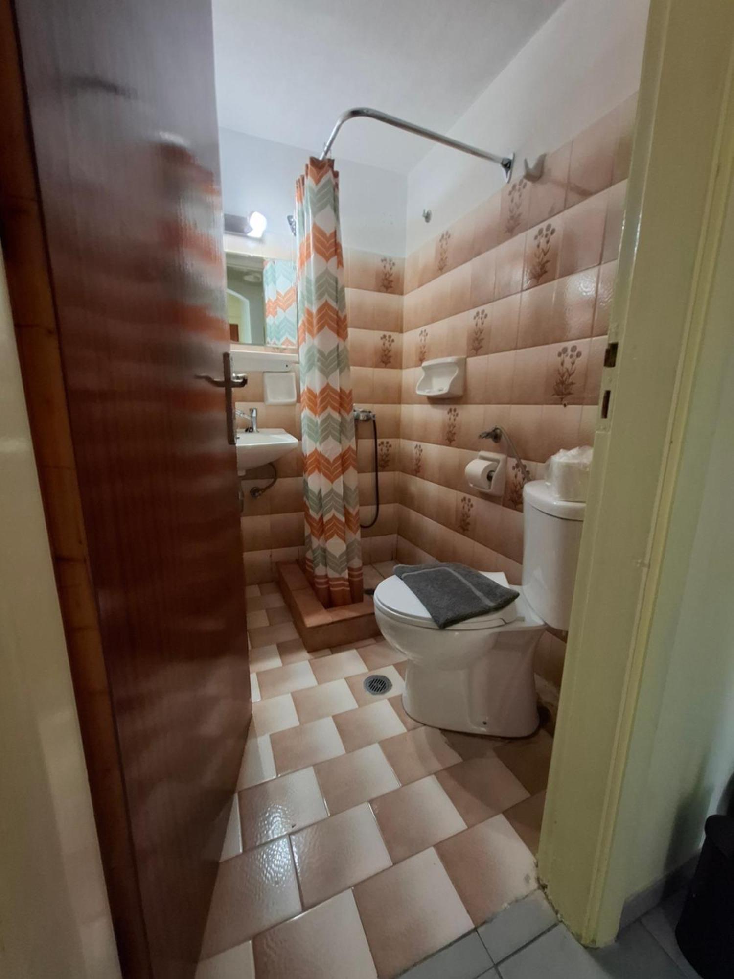 Old Harbor Apartments Spetses Town Ngoại thất bức ảnh